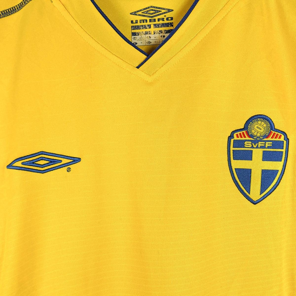 Original Sweden 2003/04 Home - Ibrahimovic #10 Size M