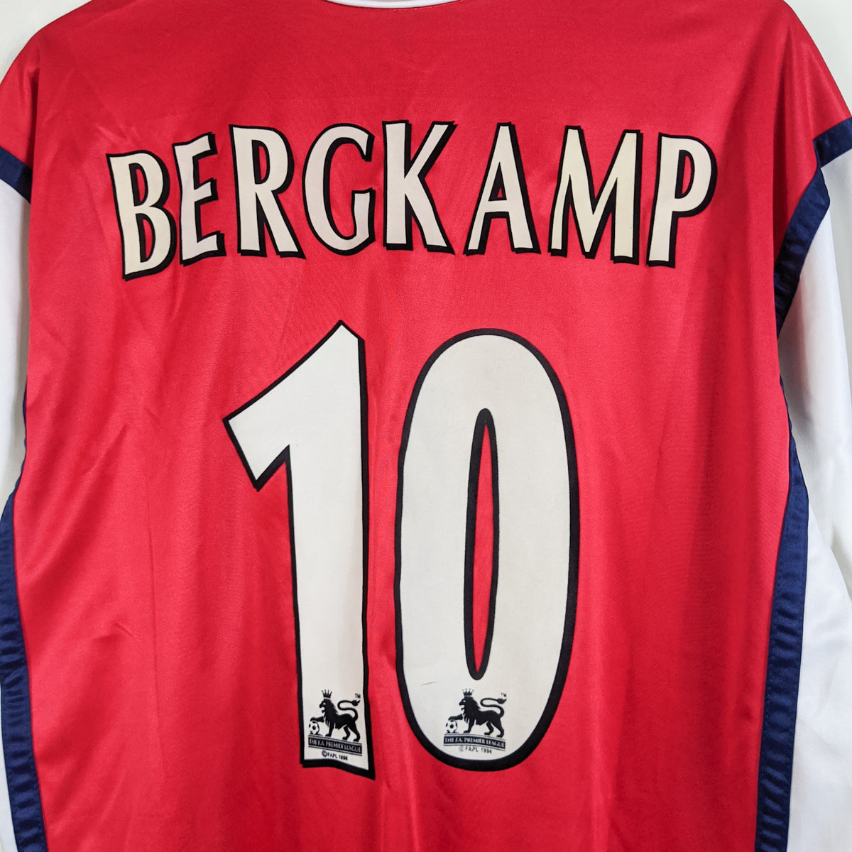 Original Arsenal 1999/00 Home - Bergkamp #10 Size XL