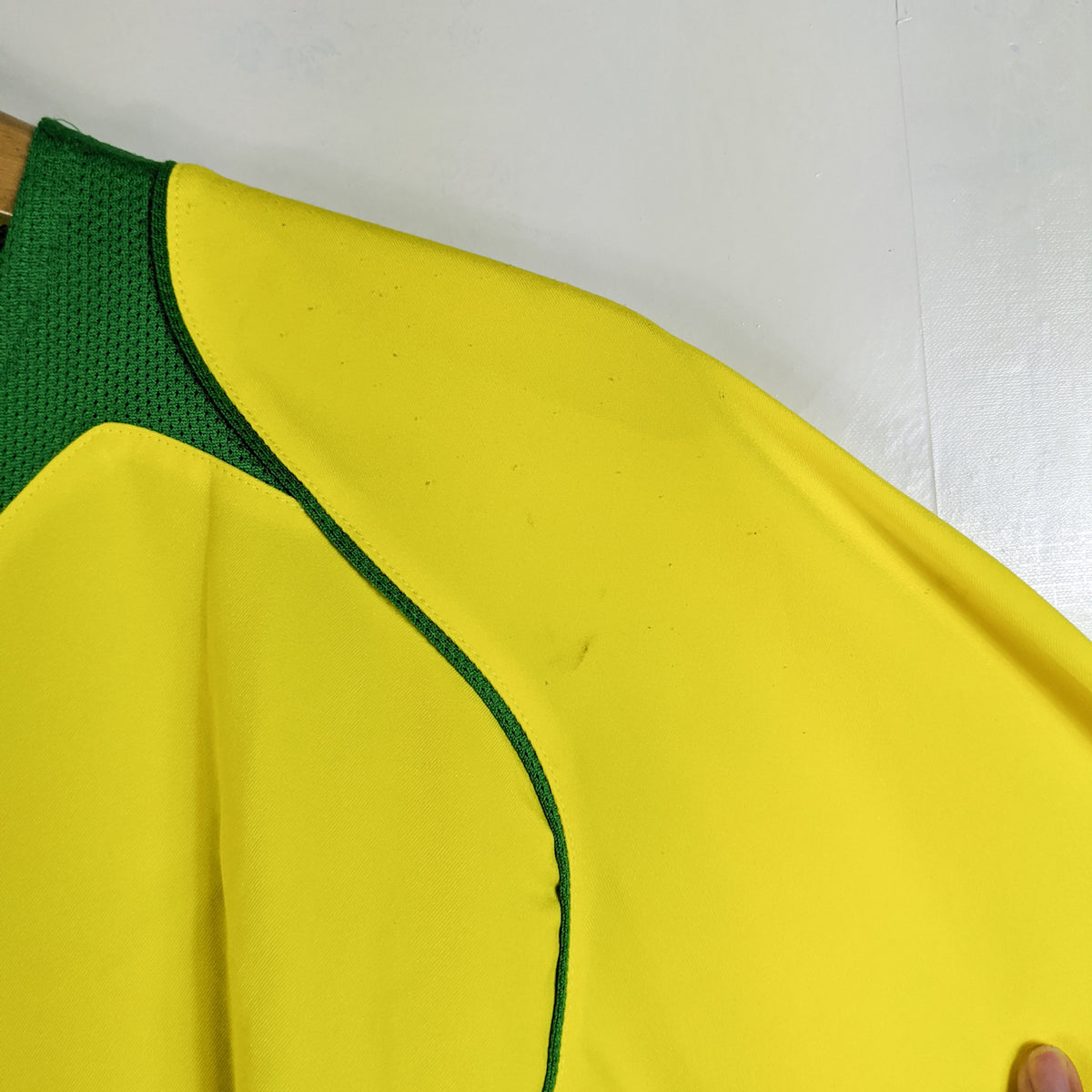 Original Brazil 2004 Home - Ronaldinho #10 Size M