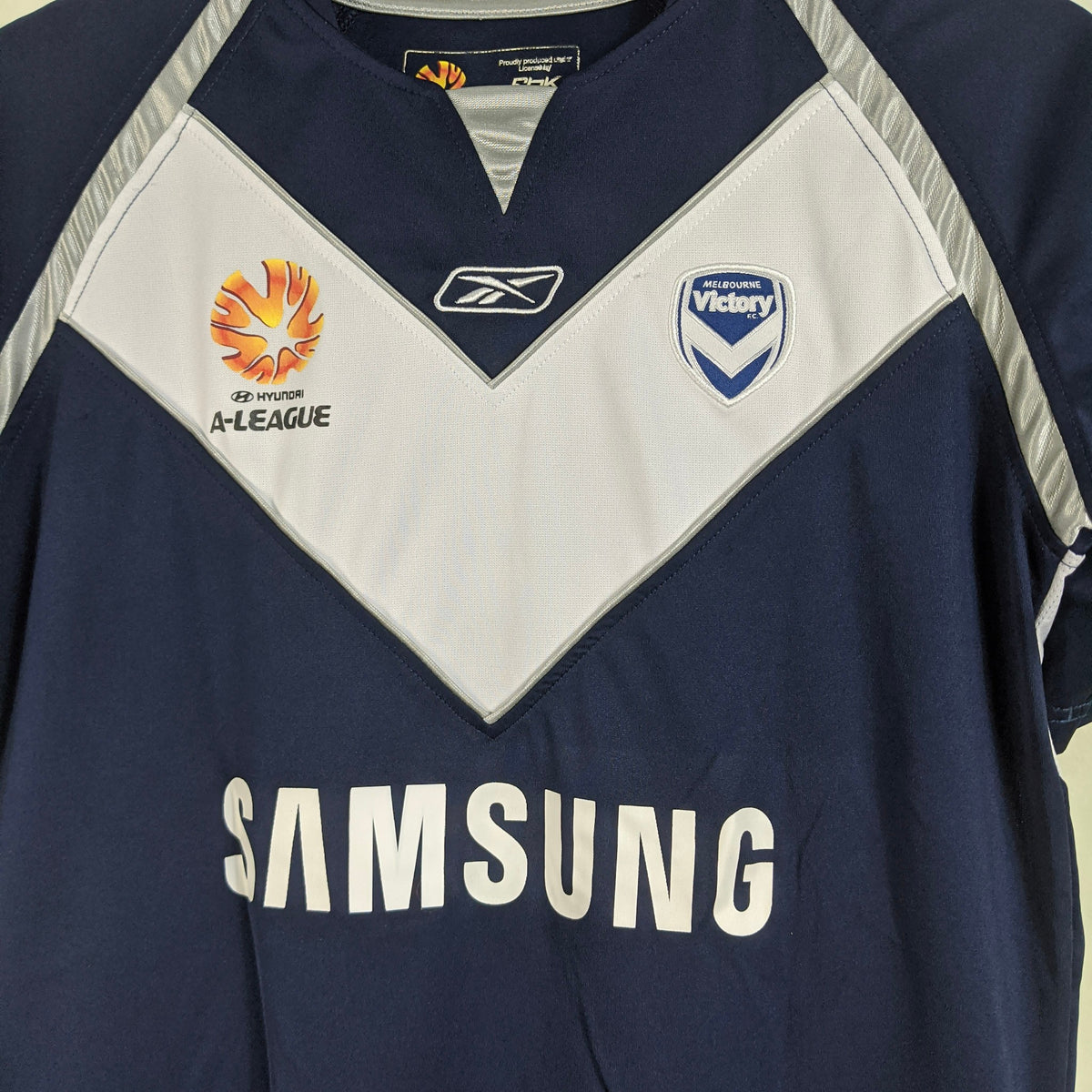 Original Melbourne Victory 2008/09 Home - Thompson #10 Size L (Kids)