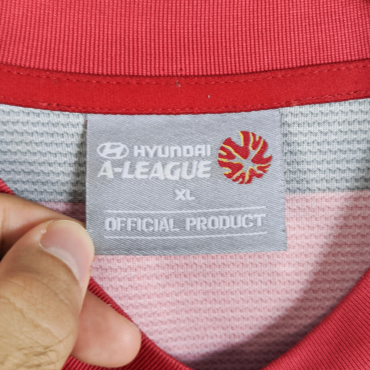 Original Western Sydney Wanderers 2013/14 Home - Juric #9 Size XL