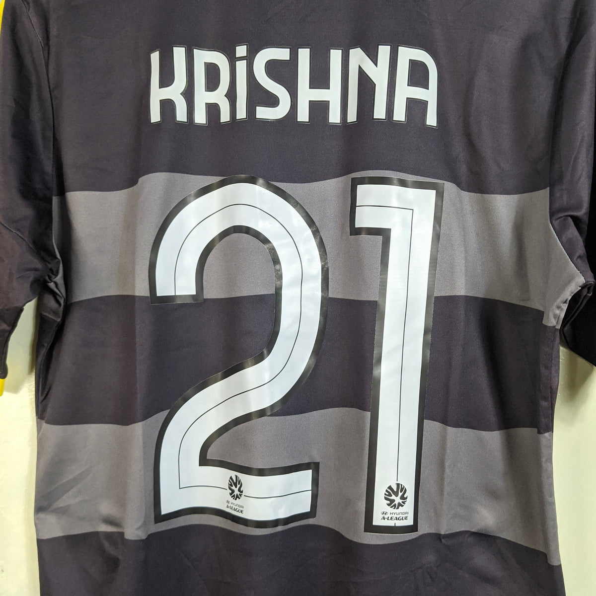 Original Wellington Phoenix 2014/15 Third - Krishna #21 Size M