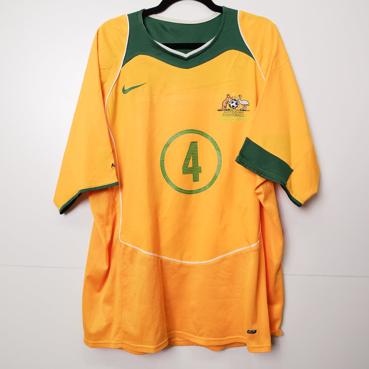 Authentic Australia 2004 Home - Cahill #4 Size L fit XL