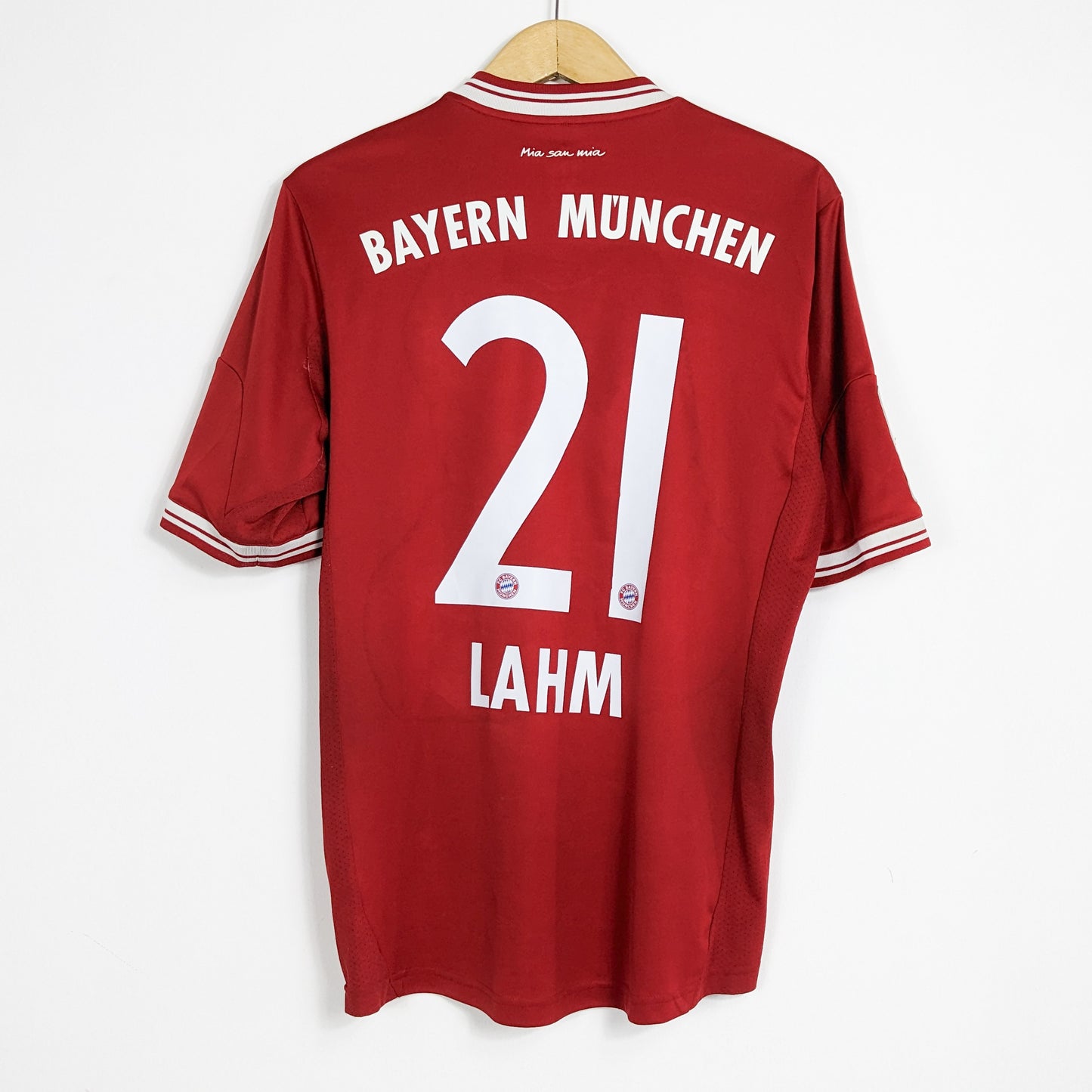 Authentic Bayern Munchen 2013/2014 Home - Lahm #21 Size M