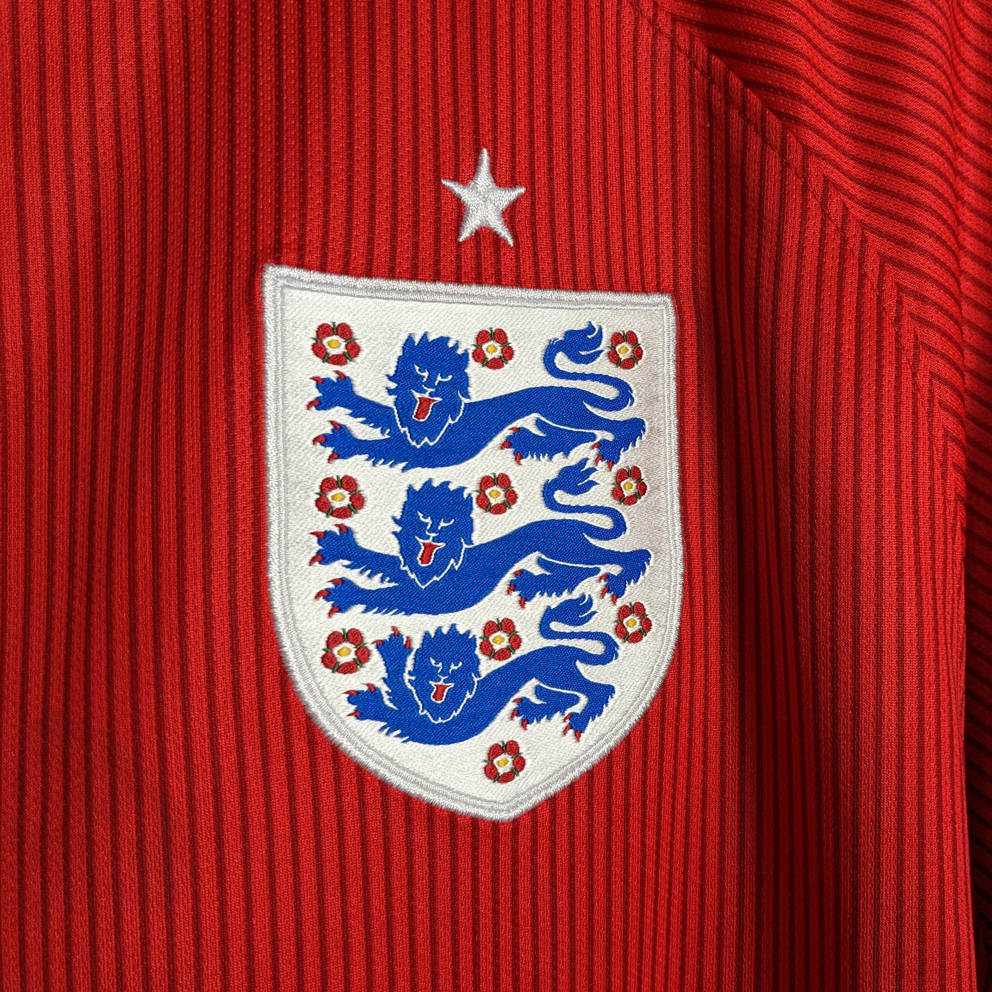 Authentic England 2014 Away - Gerrard #8 Size XL
