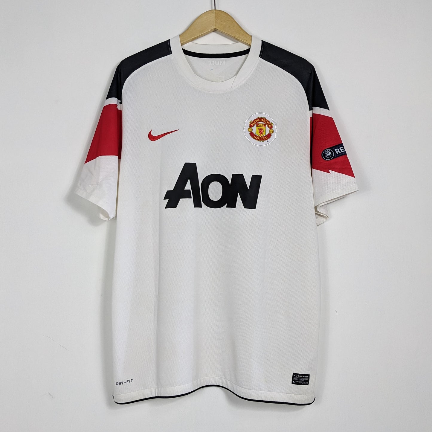 Authentic Manchester United 2010/2011 Away - Chicharito #14 Size XL