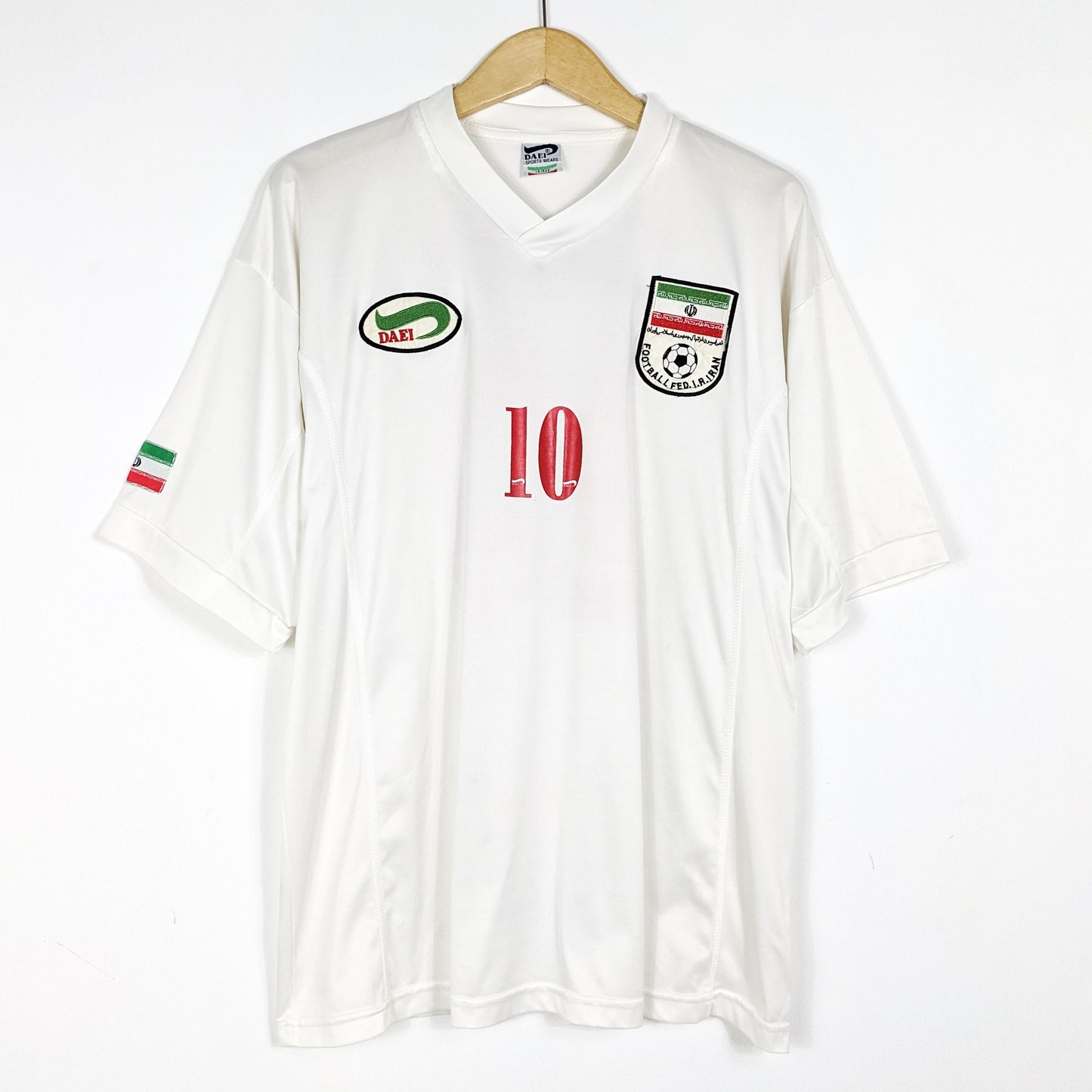 Authentic Iran 2001/2002 Home - Ali Daei #10 Size L