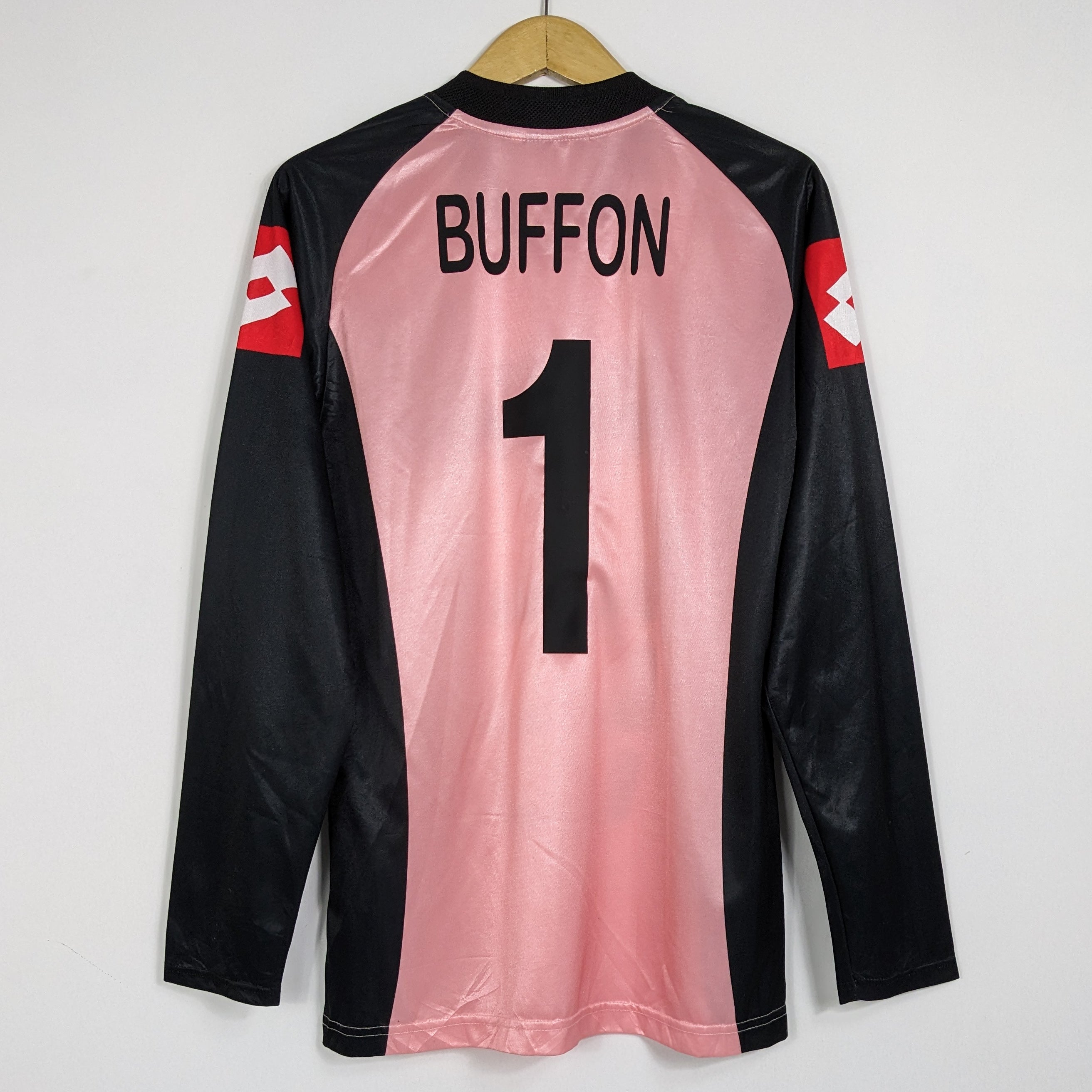 Authentic Juventus 2001/2002 GK - Buffon #1 Size L – Authentic Retro ...