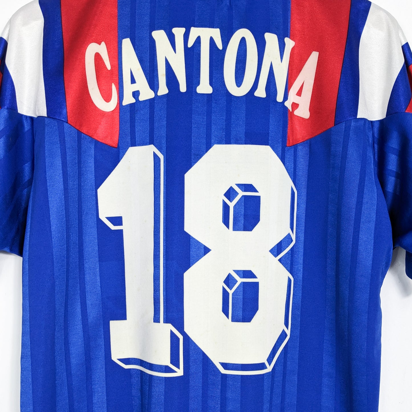Authentic France 1992/1994 Home - Cantona #18 Size M