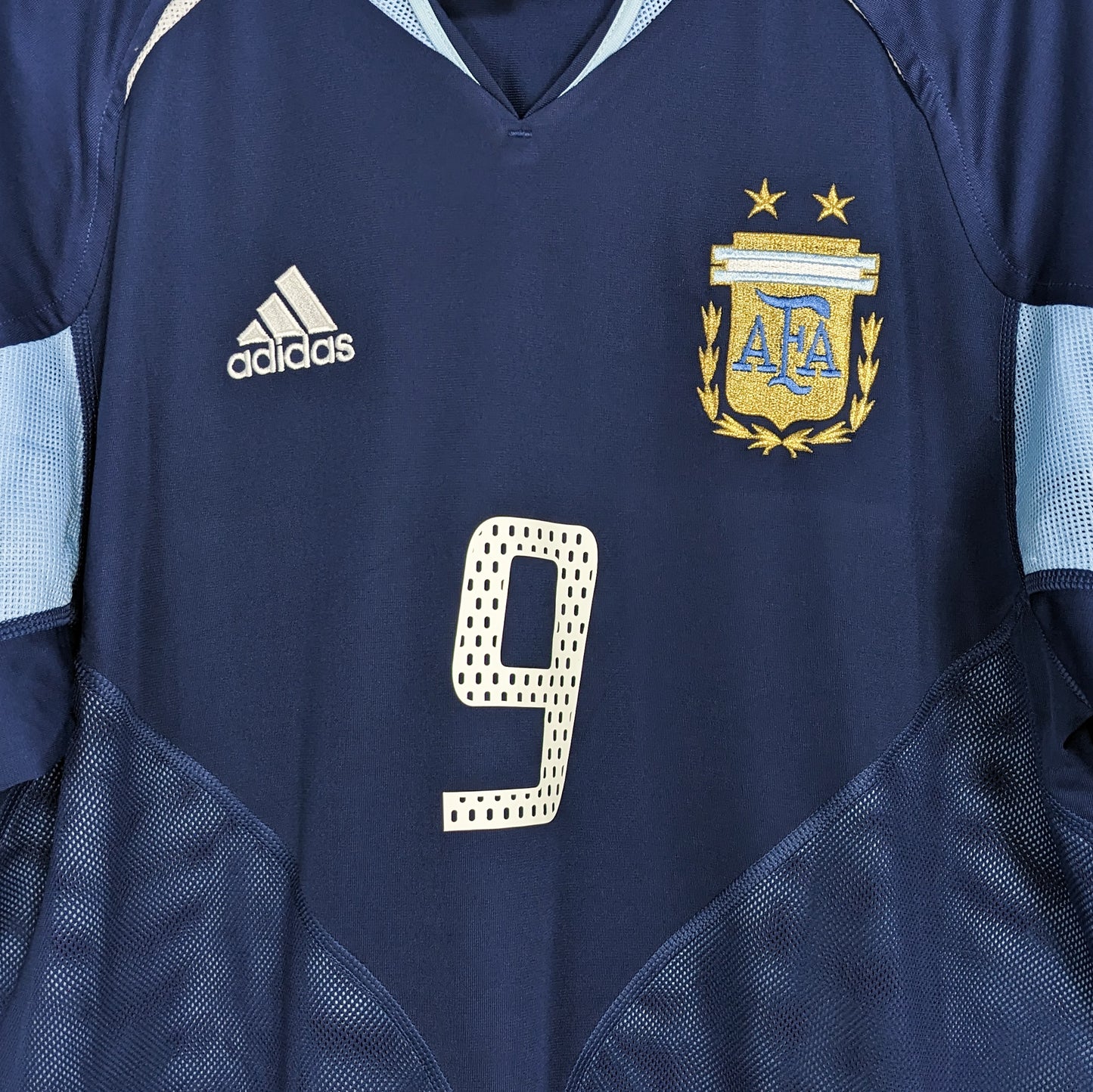 Authentic Argentina 2004 Home - Crespo #9 Size L