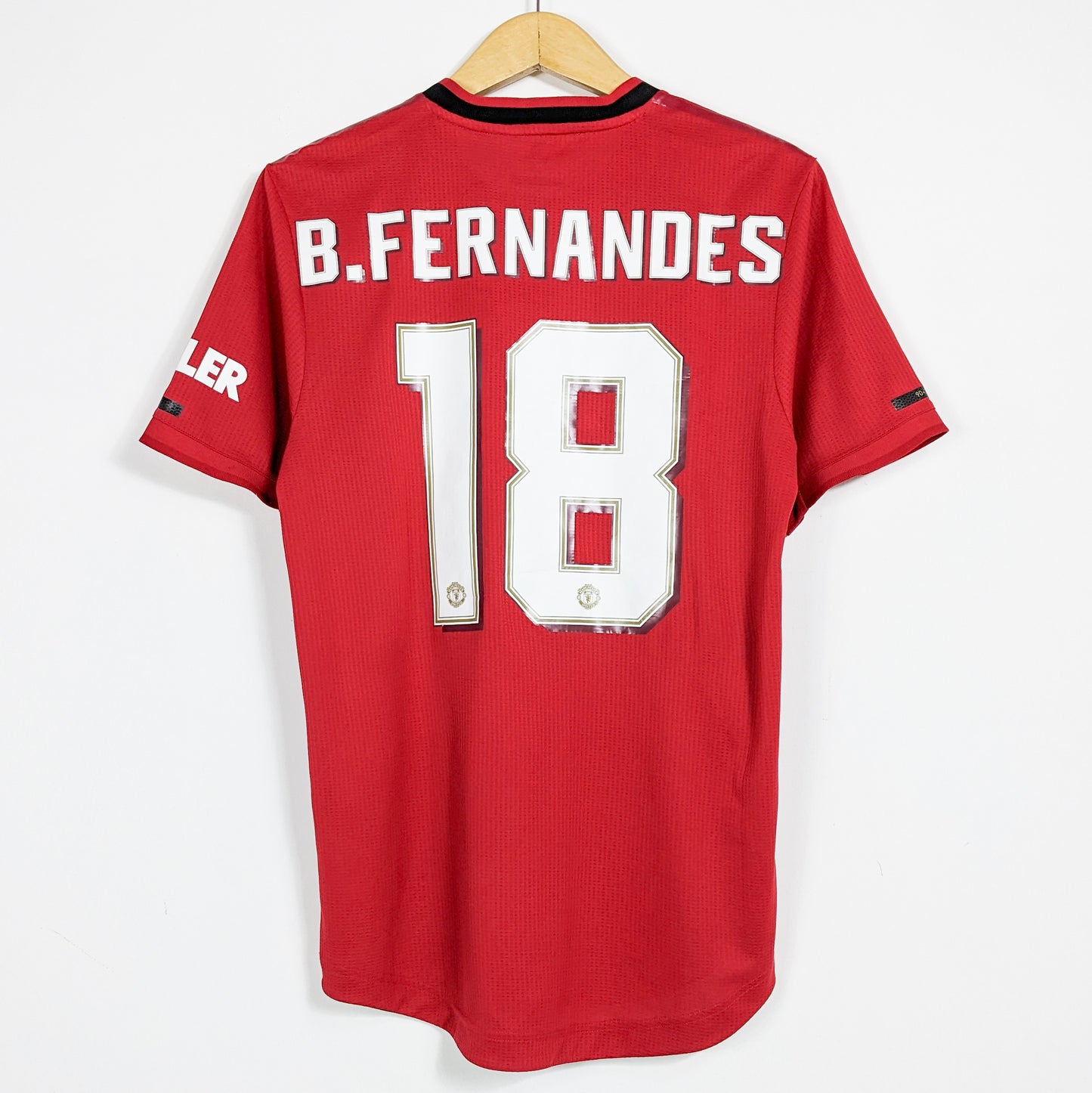 Authentic Manchester United 2019/2020 Home - B.Fernandes #18 Size M (PIayer issue)