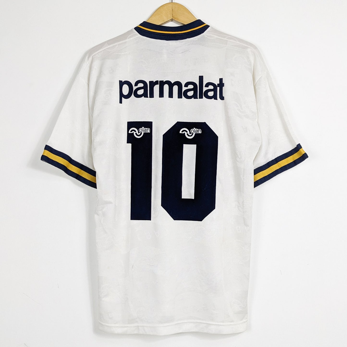 Original Boca Juniors 1995/96 Away - Maradona #10 Size M
