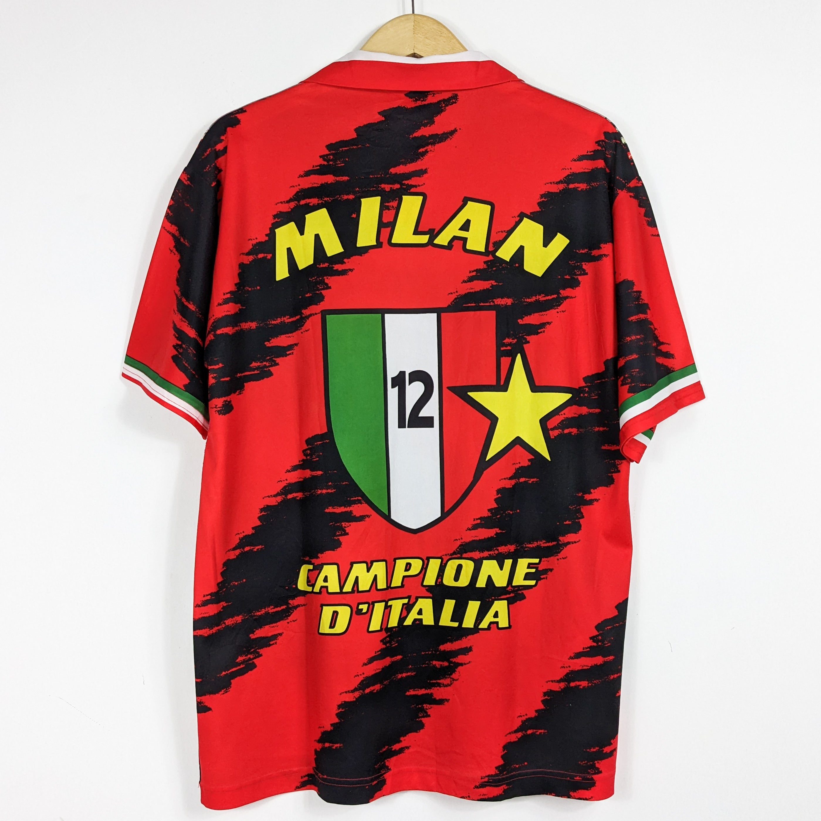 Soccer jersey vintage Milan size L popular