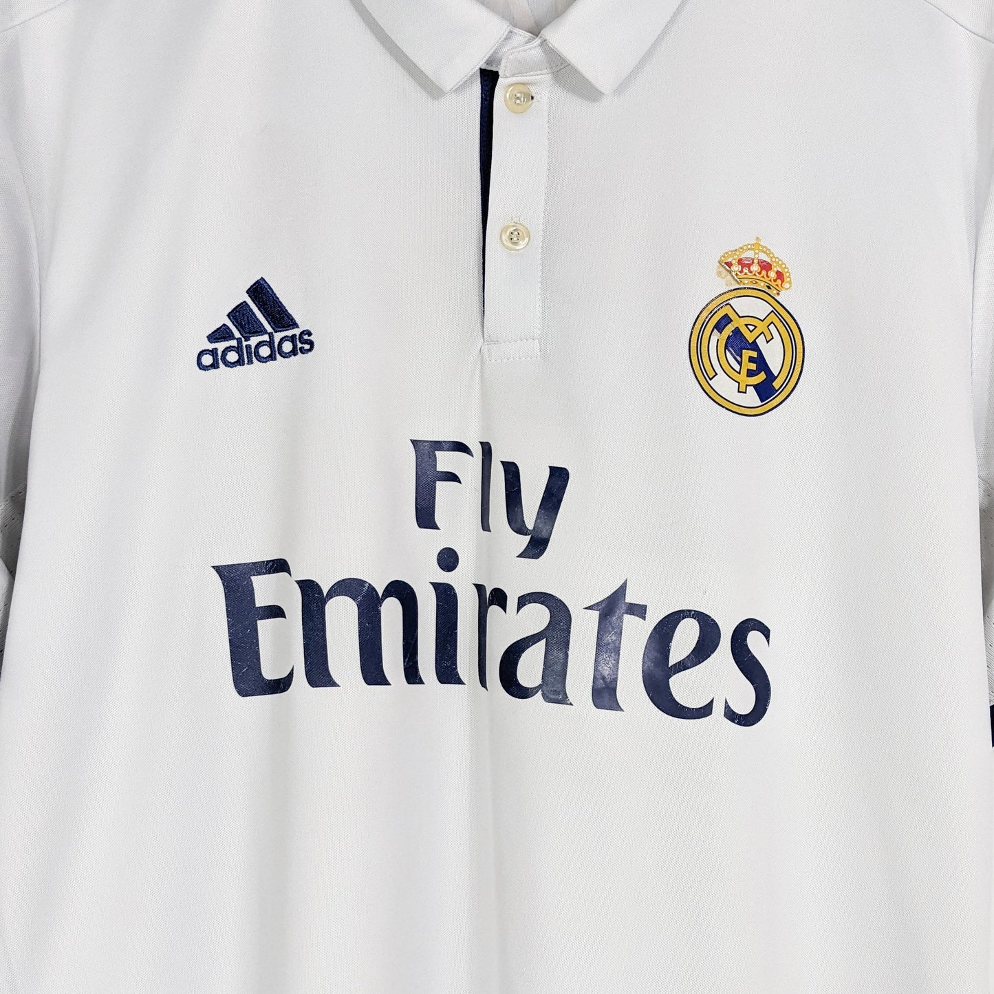 Authentic Real Madrid 2016/2017 Home - Ronaldo #7 Size XL (With shorts )