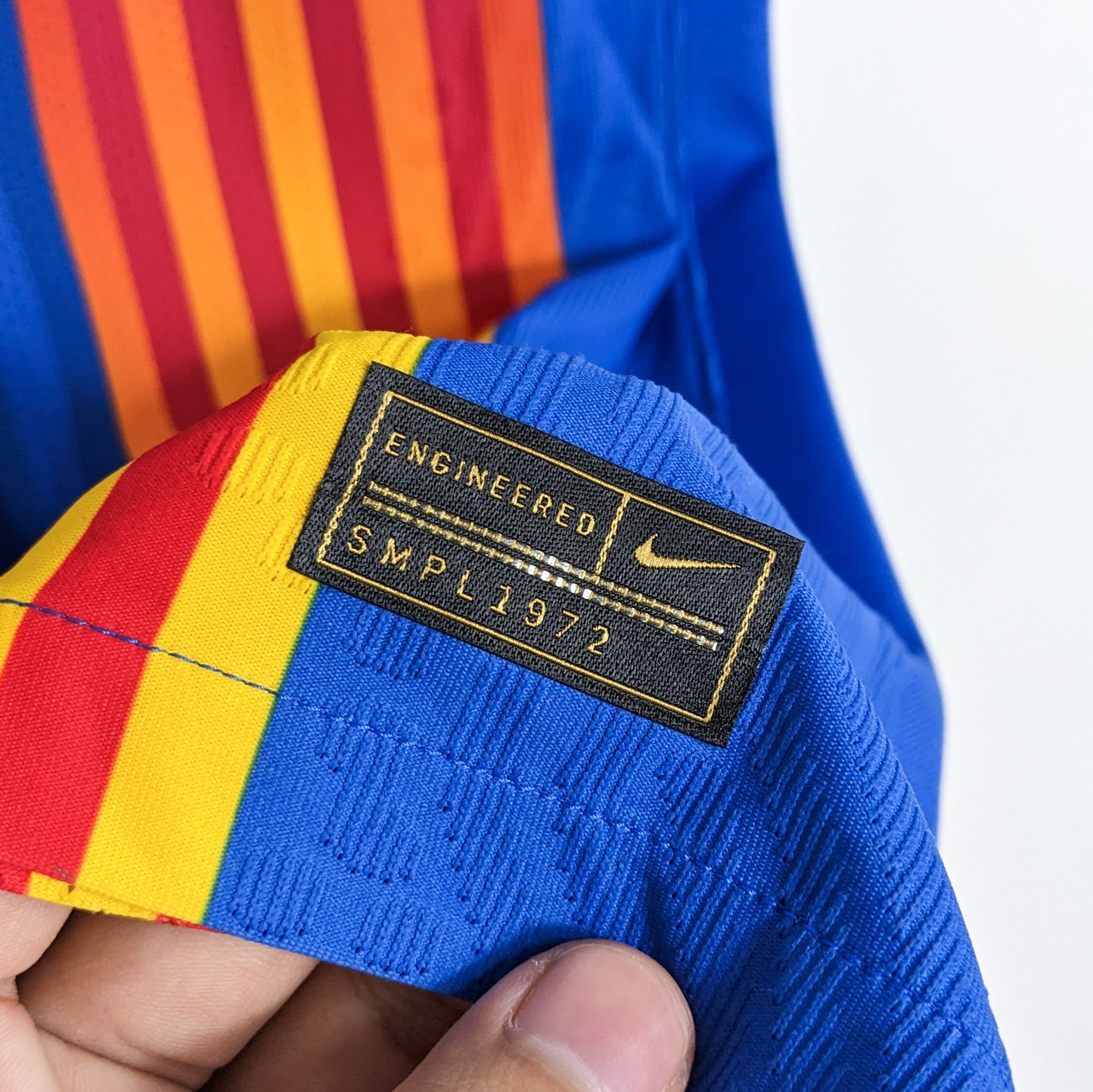 Authentic Barcelona 2020/2021 Home - Messi #10 Size M (Special El Classico) (Player Issue)