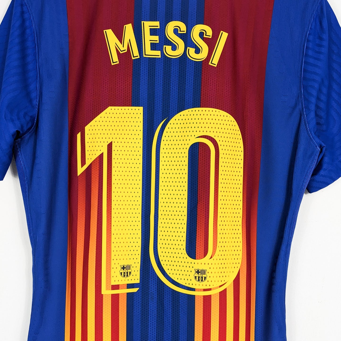 Authentic Barcelona 2020/2021 Home - Messi #10 Size M (Special El Classico) (Player Issue)