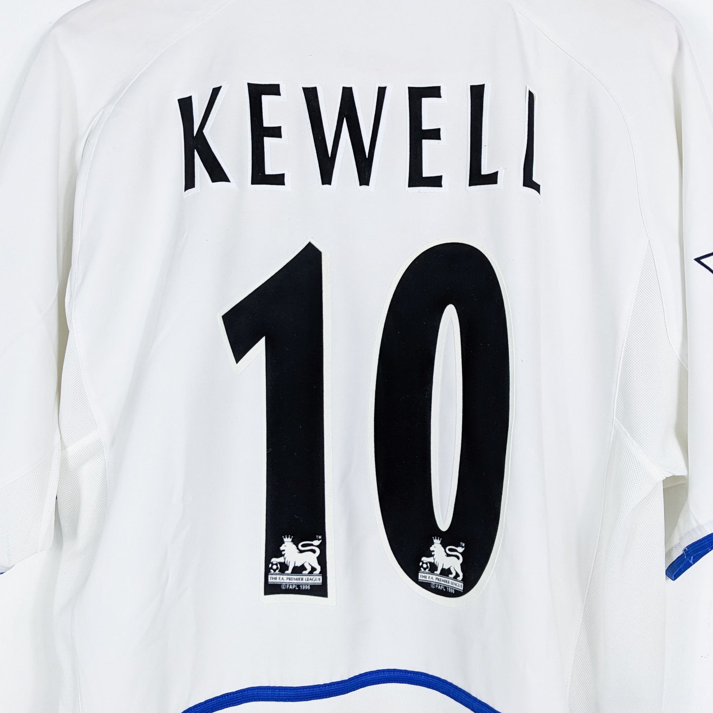 Authentic Leeds 2002/2003 Home - Kewell #10 Size L