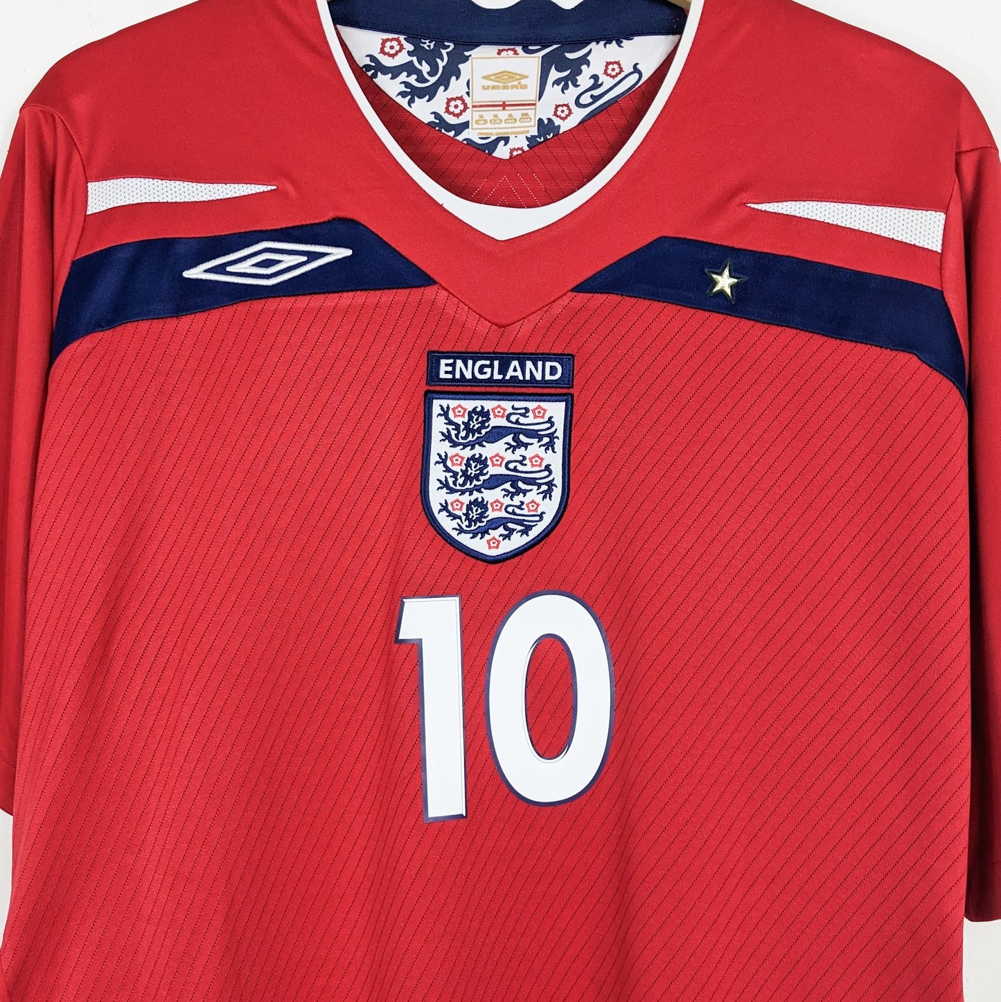 Authentic England 2008 Away - Gerrard #10 Size XL