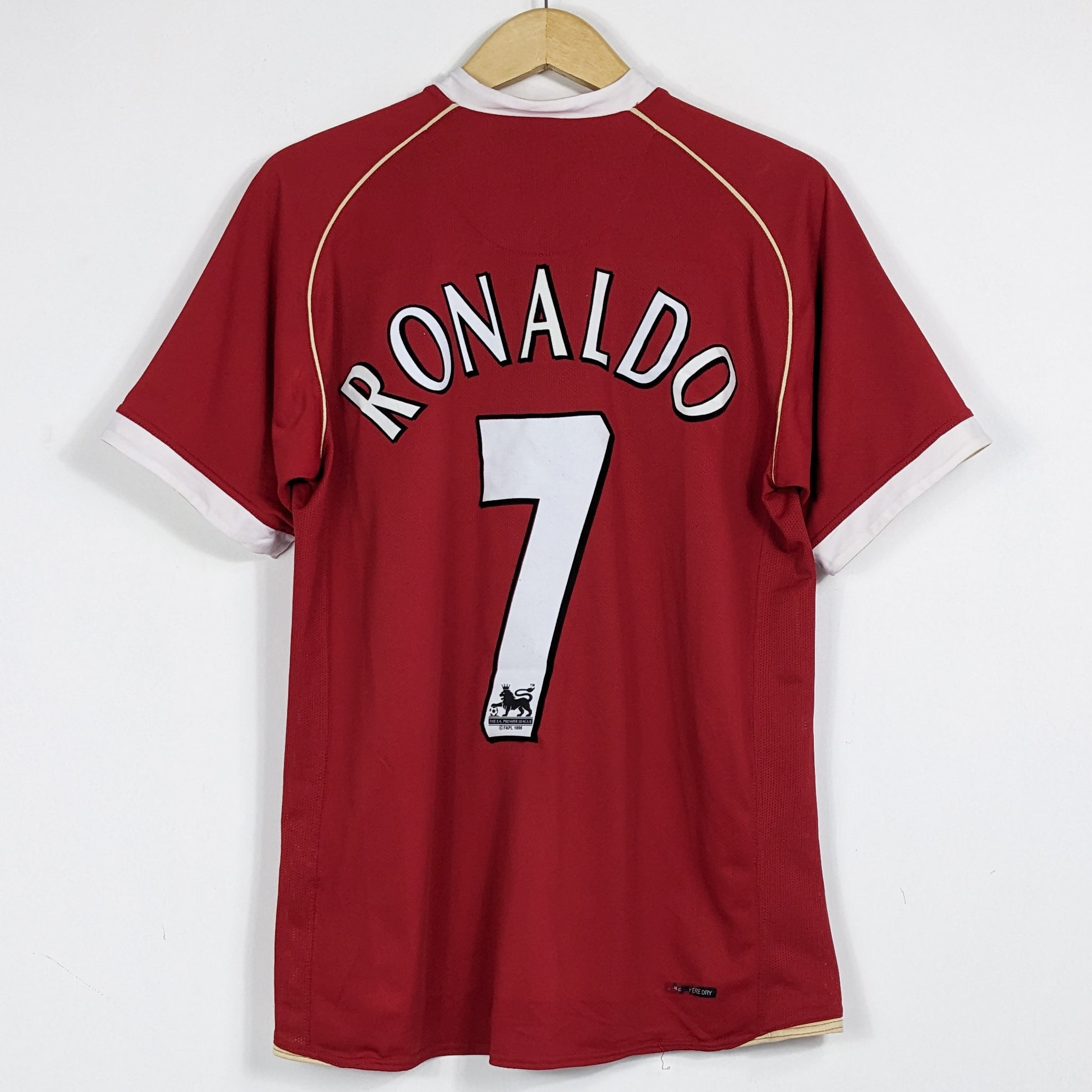 Ronaldo #7 Manchester United store home