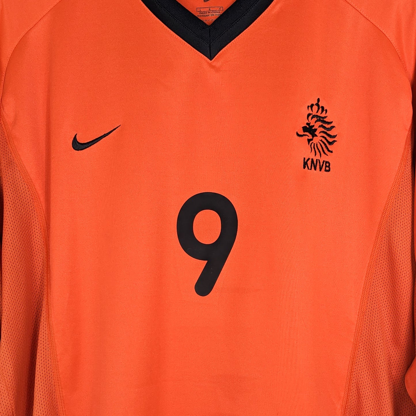 Authentic Netherland 2000-02 Home - V.Nistelrooy #9 Size L (Long Sleeve)