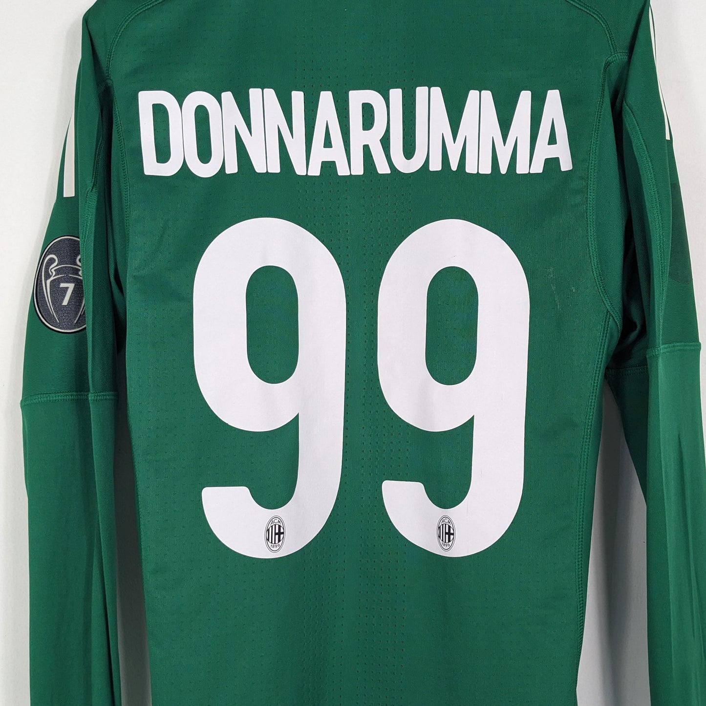 Authentic AC Milan 2017/2018 GK - Donnarumma #99 Size M (Player Issue) (Long Sleeve)