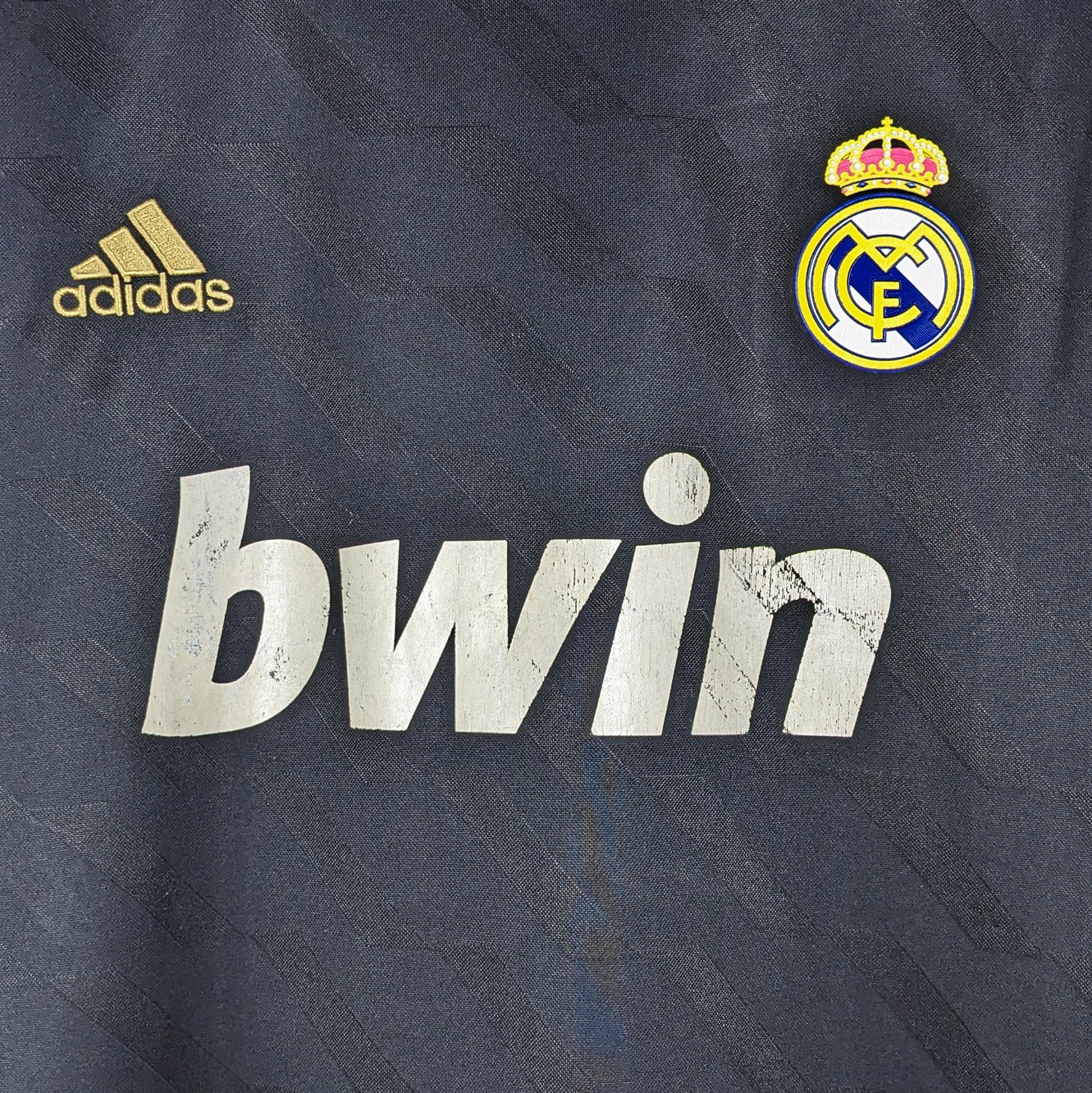 Authentic Real Madrid 2011-12 Away - Ozil #10 Size XXL