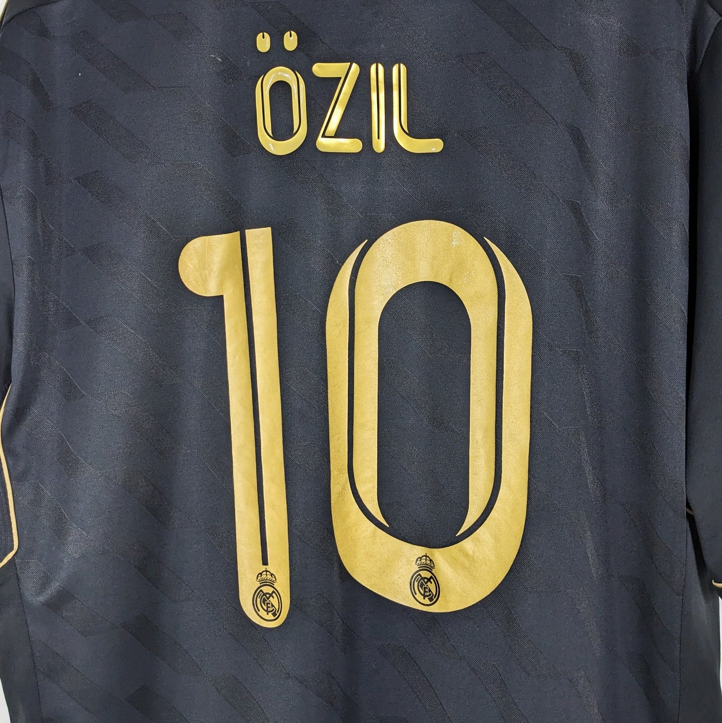 Authentic Real Madrid 2011-12 Away - Ozil #10 Size XXL