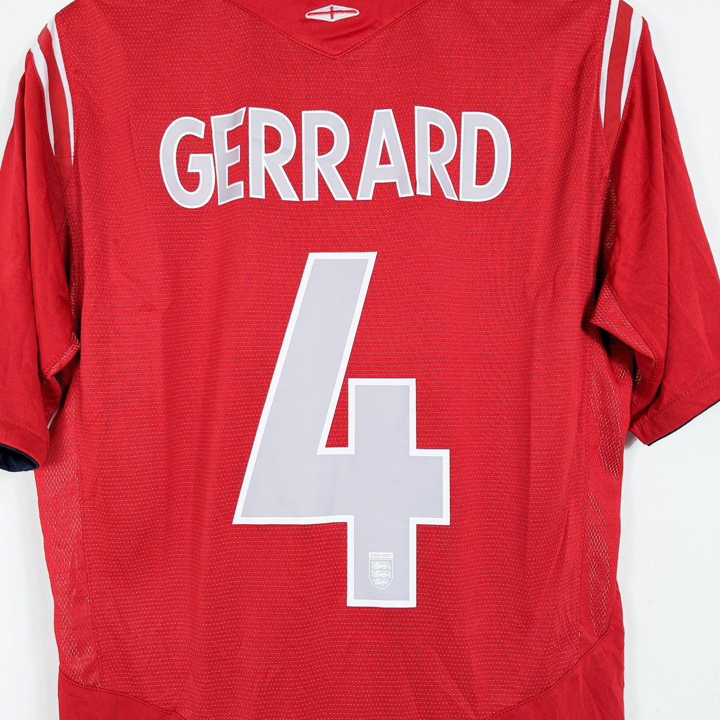 Authentic England 2002 Away - Gerrard #4 Size L