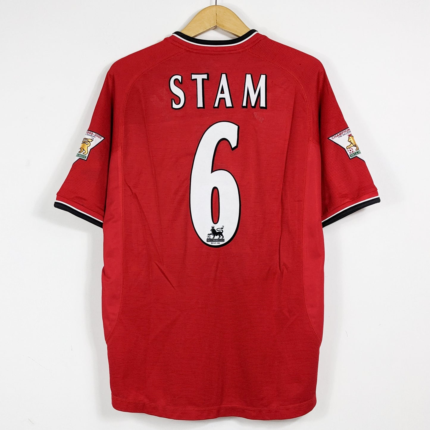 Authentic Manchester United 2000-02 Home  - Stam #6 Size M/L