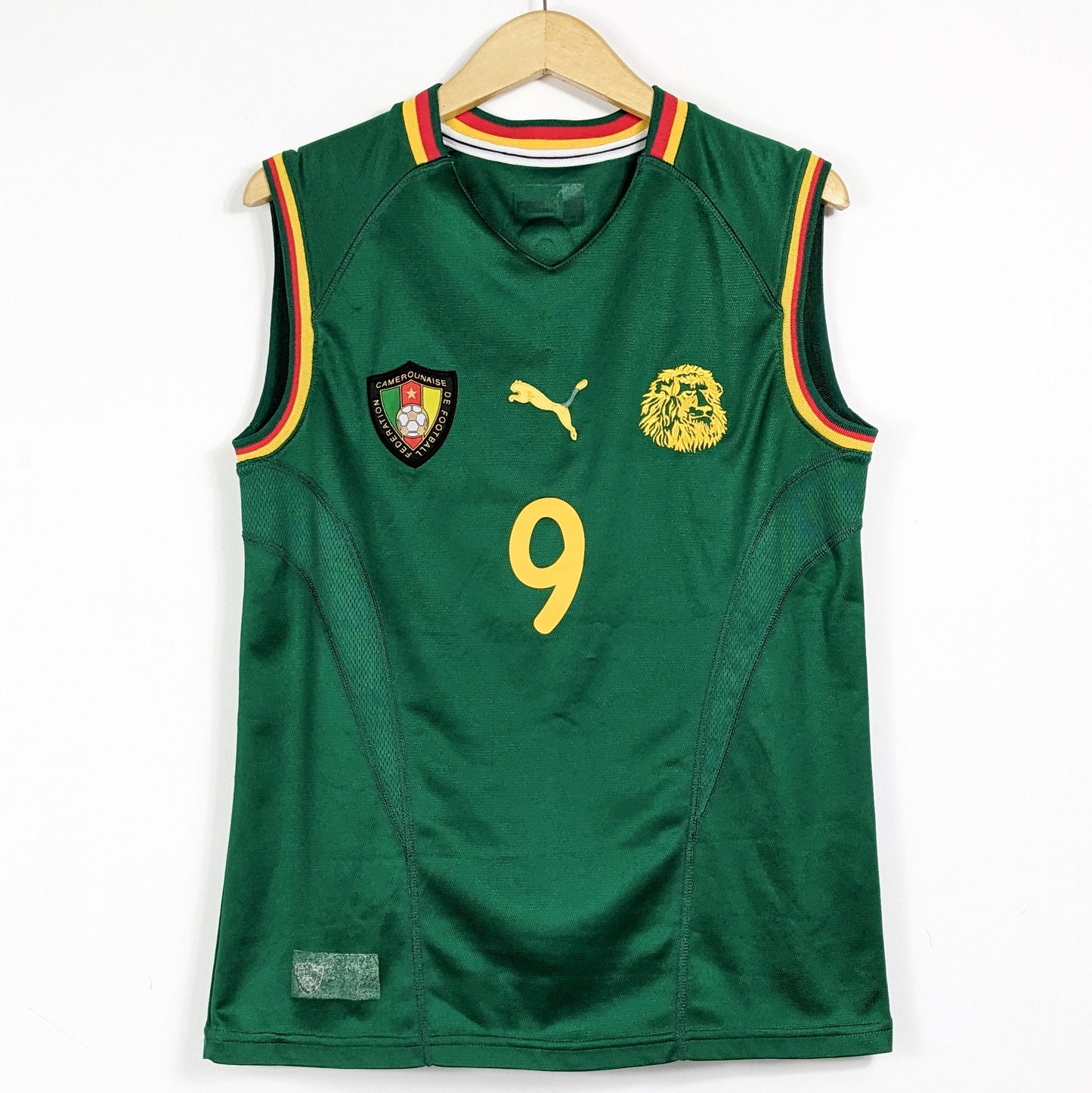 Authentic Cameroon 2002/03 Home - Eto'o #9 Size S