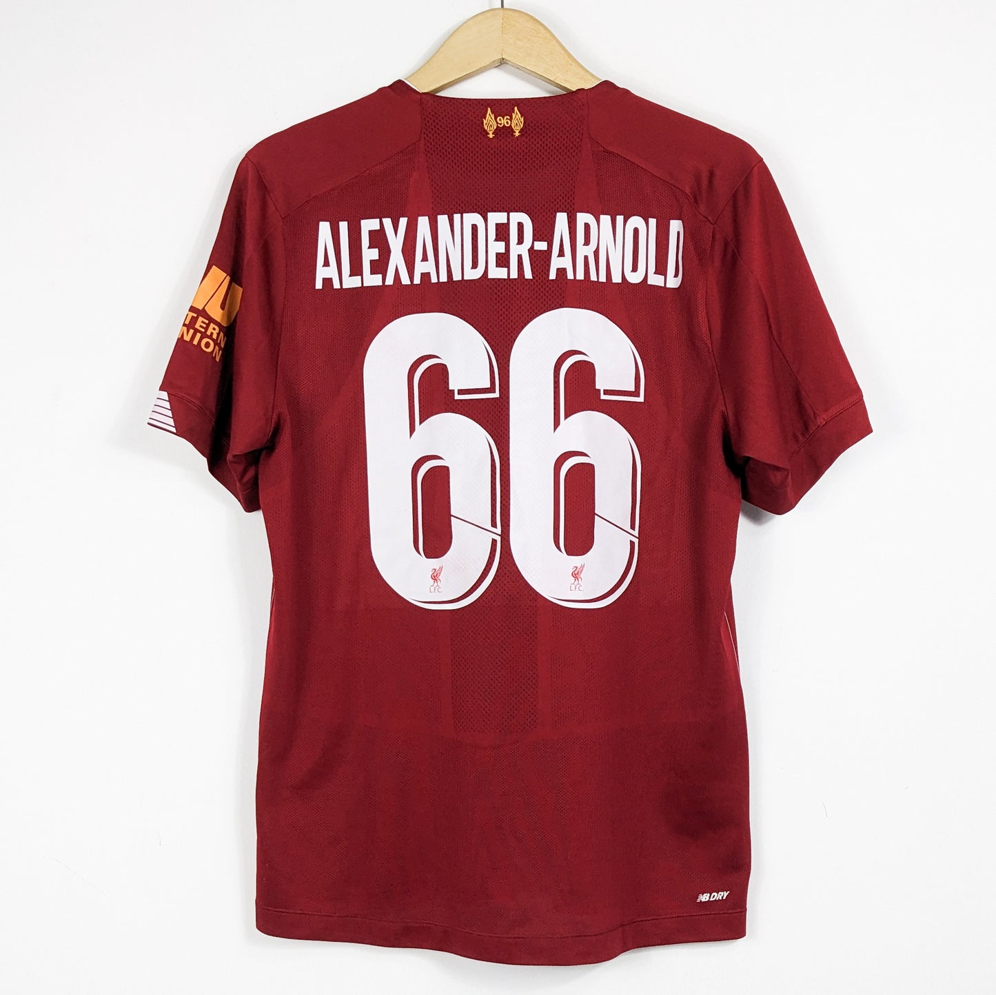 Authentic Liverpool 2019/20 Home - Alexander Arnold #99 Size M