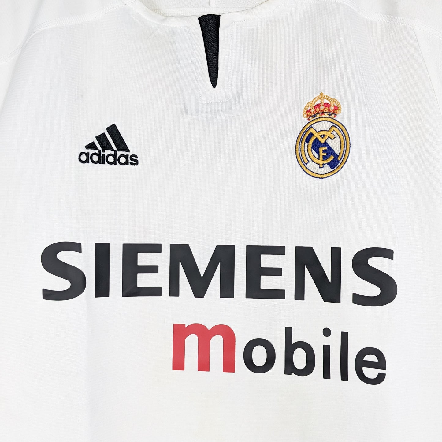 Authentic Real Madrid 2004/05 Home - Zidane #5 Size M