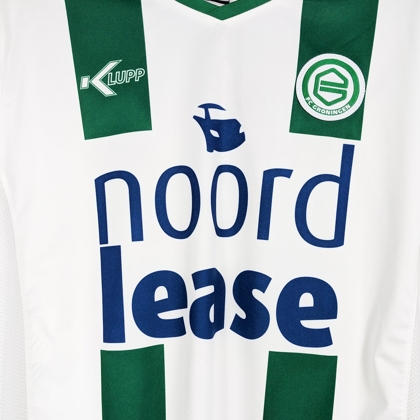 Authentic FC Groningen 2009/10 Home - Blind #18 Size L (Bnwt) (Longsleeve)