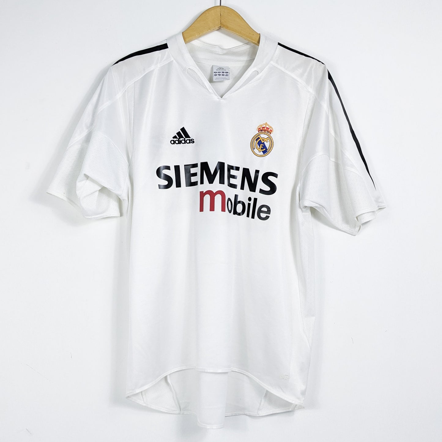 Authentic Real Madrid 2004/05 Home - Zidane #5 Size M