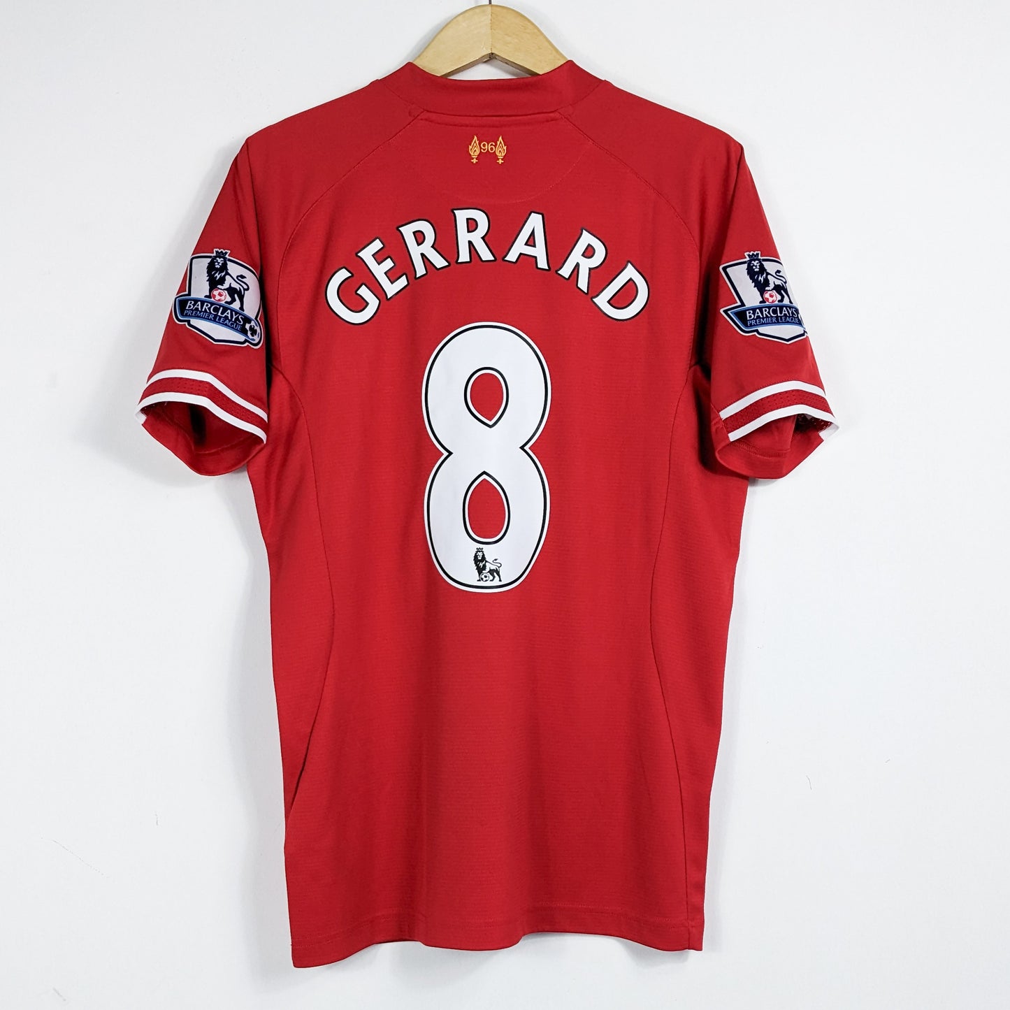 Authentic Liverpool 2013/14 Home - Gerrard #8 Size M