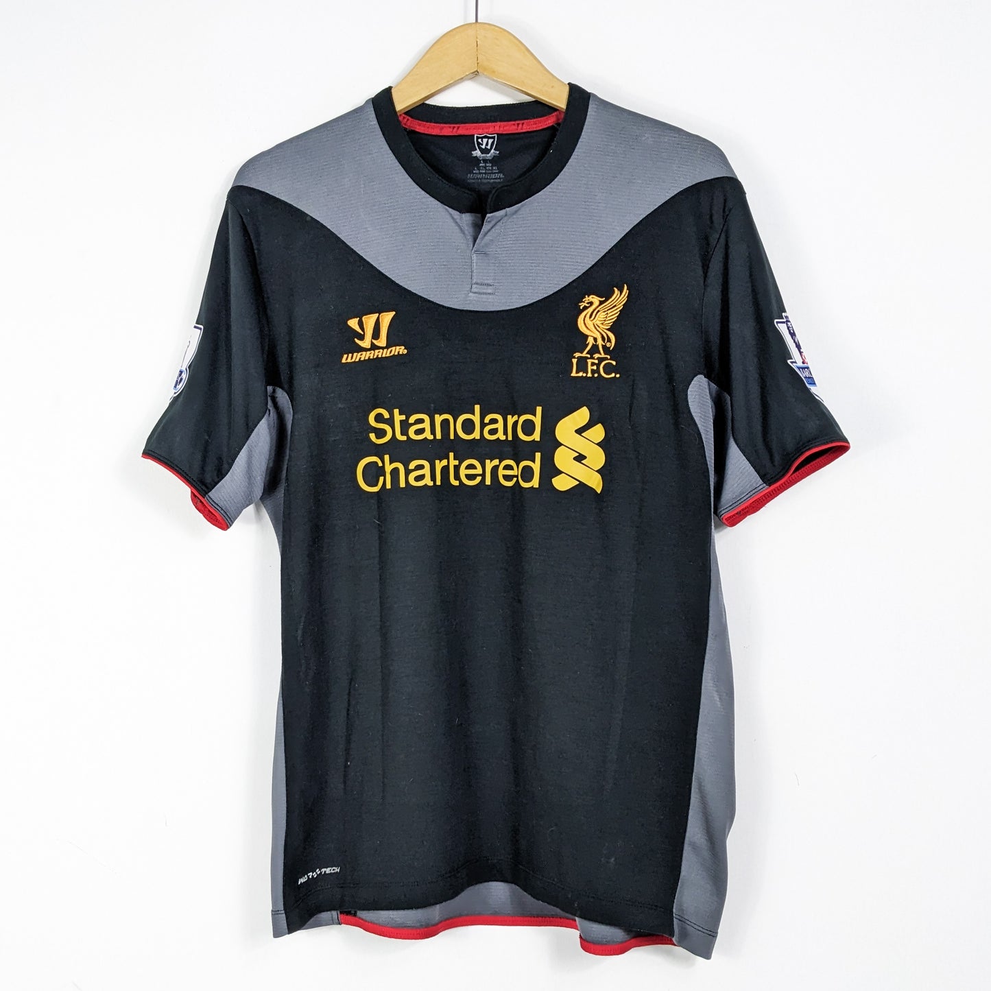 Authentic Liverpool 2012/13 Away - Suarez #7 Size L