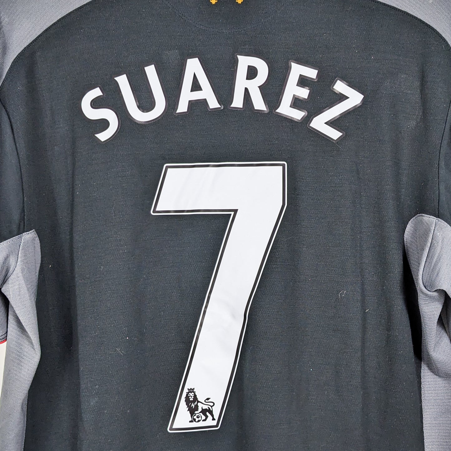 Authentic Liverpool 2012/13 Away - Suarez #7 Size L