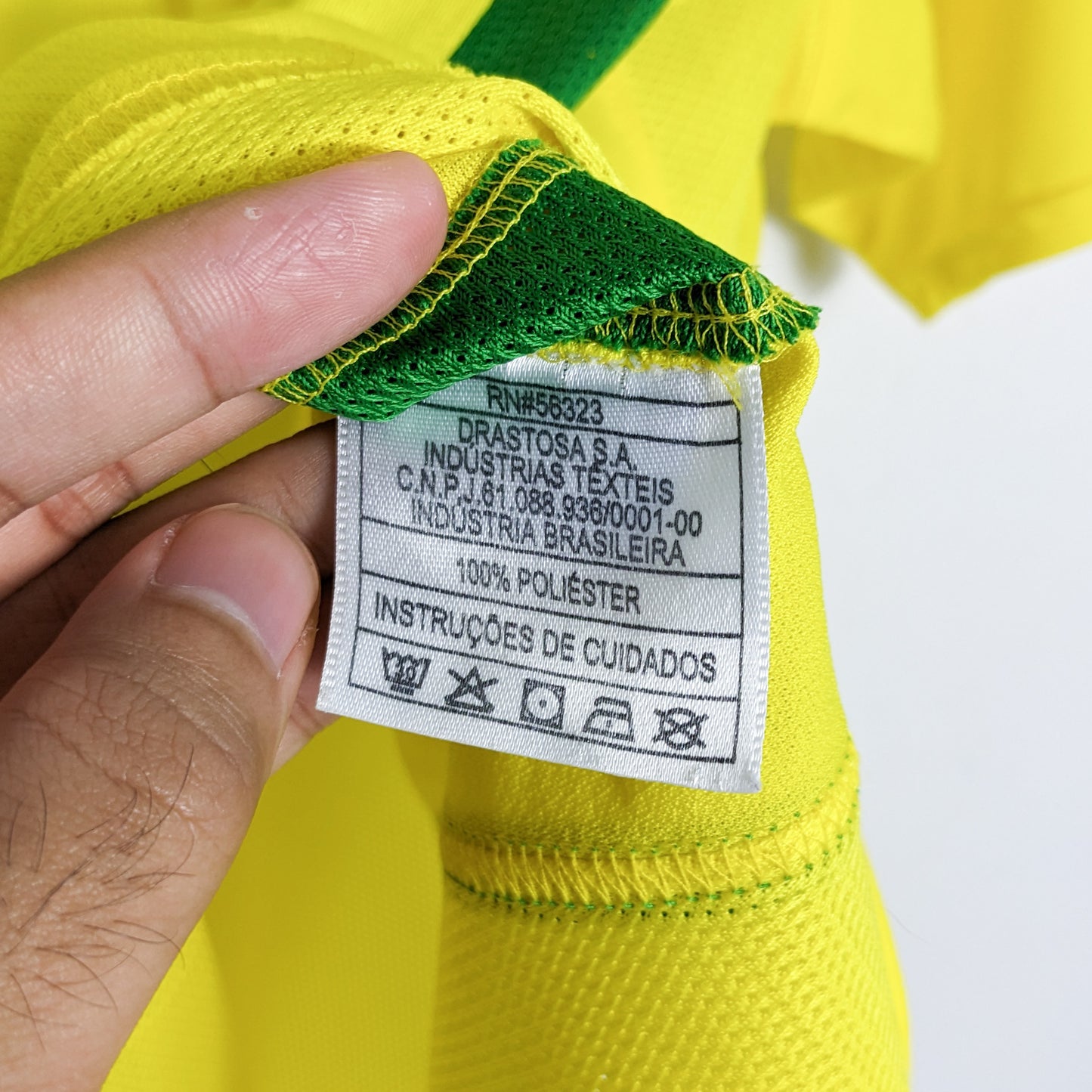 Authentic Brazil 2002 Home - Ronaldo #9 Size M fit L