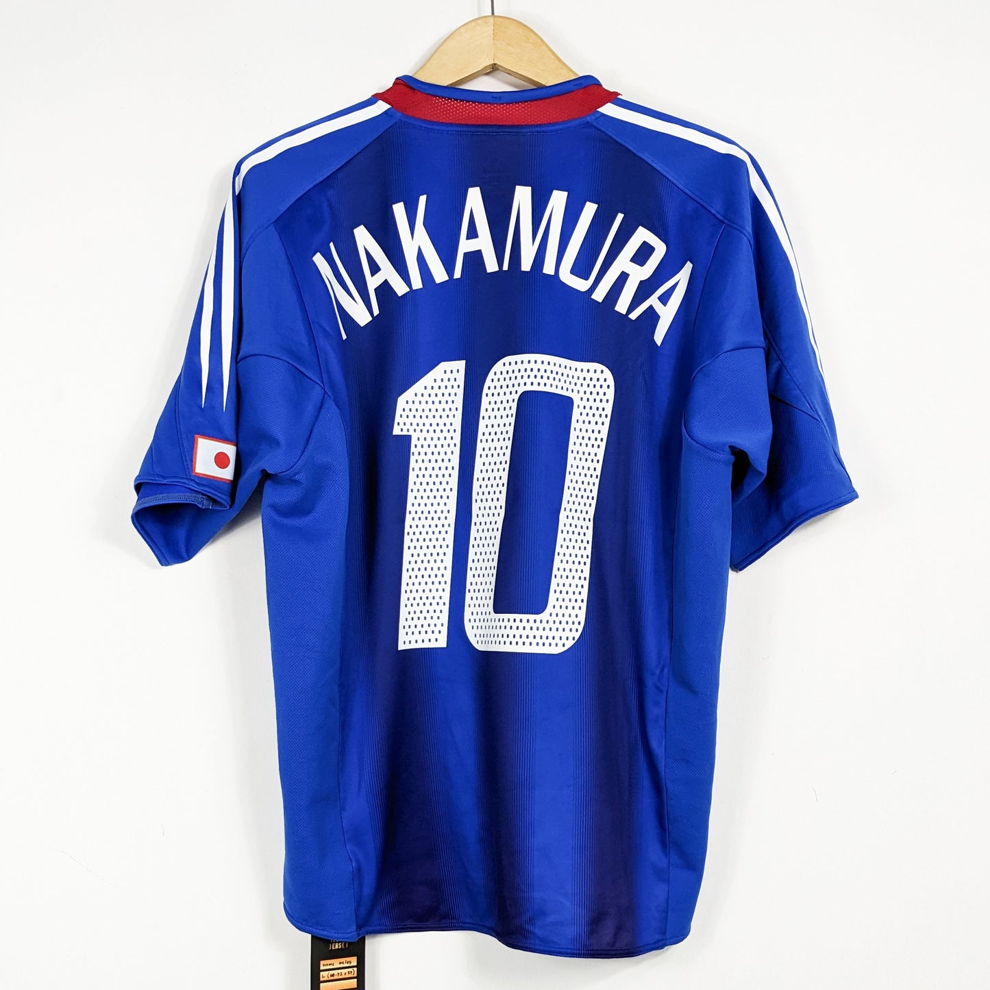 Authentic Japan 2004/05 Home - Nakamura #10 Size L (Mdt)