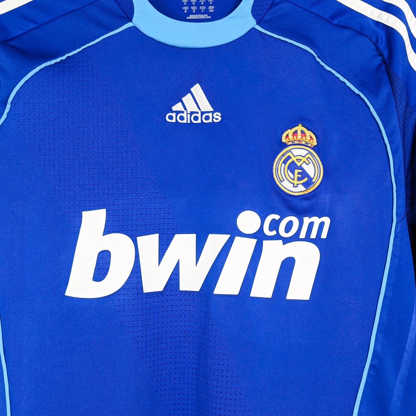 Authentic Real Madrid 2008/09 Away - Sergio Ramos #4 Size M