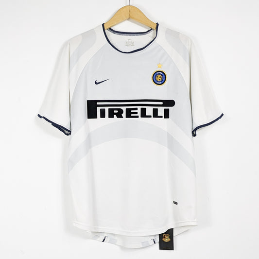 Authentic Inter 2001/02 Away - Ronaldo #9 Size M