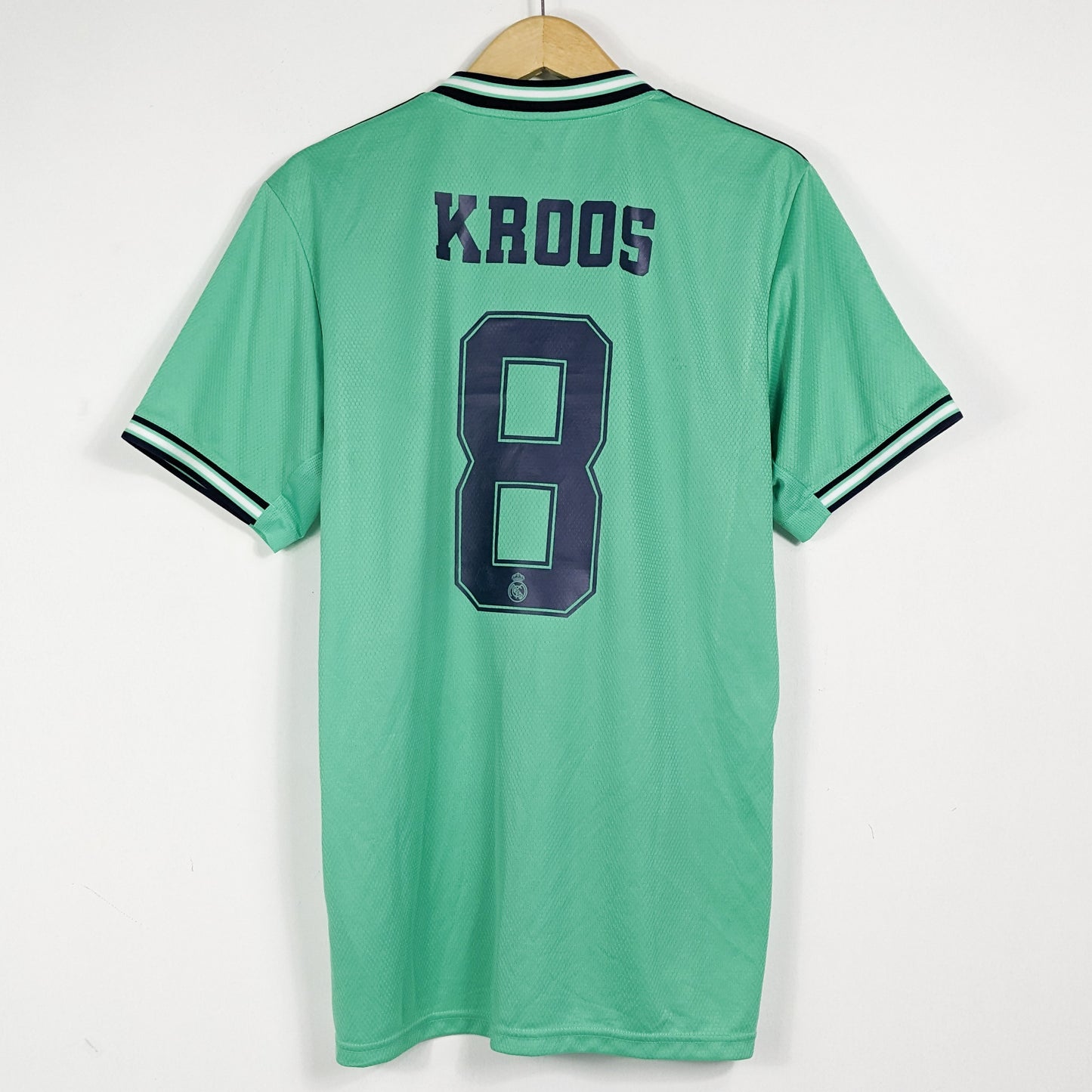 Authentic Real Madrid 2019/20 Third - Kroos #8 Size L (Bnwt)