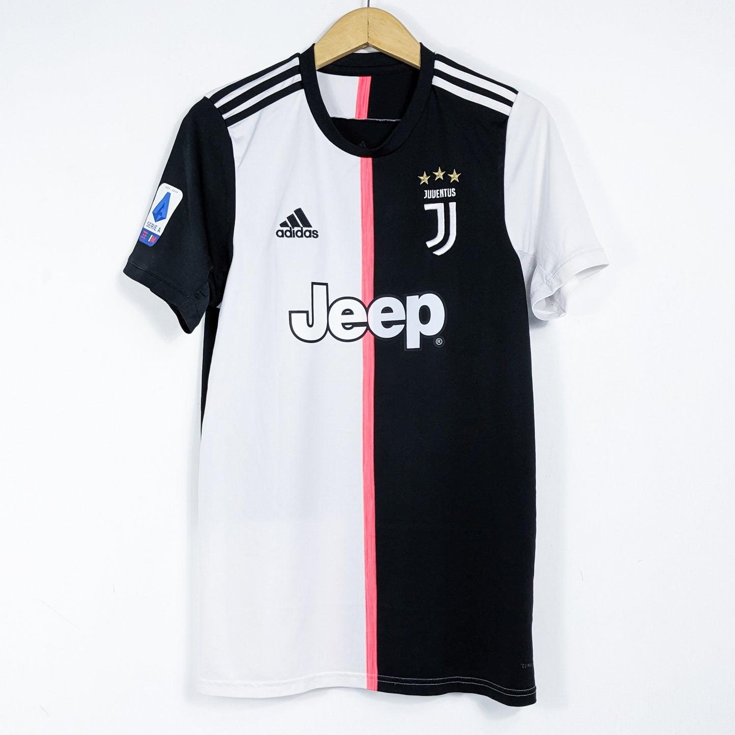 Authentic Juventus 2019/20 Home - Ronaldo #7 Size M fit S