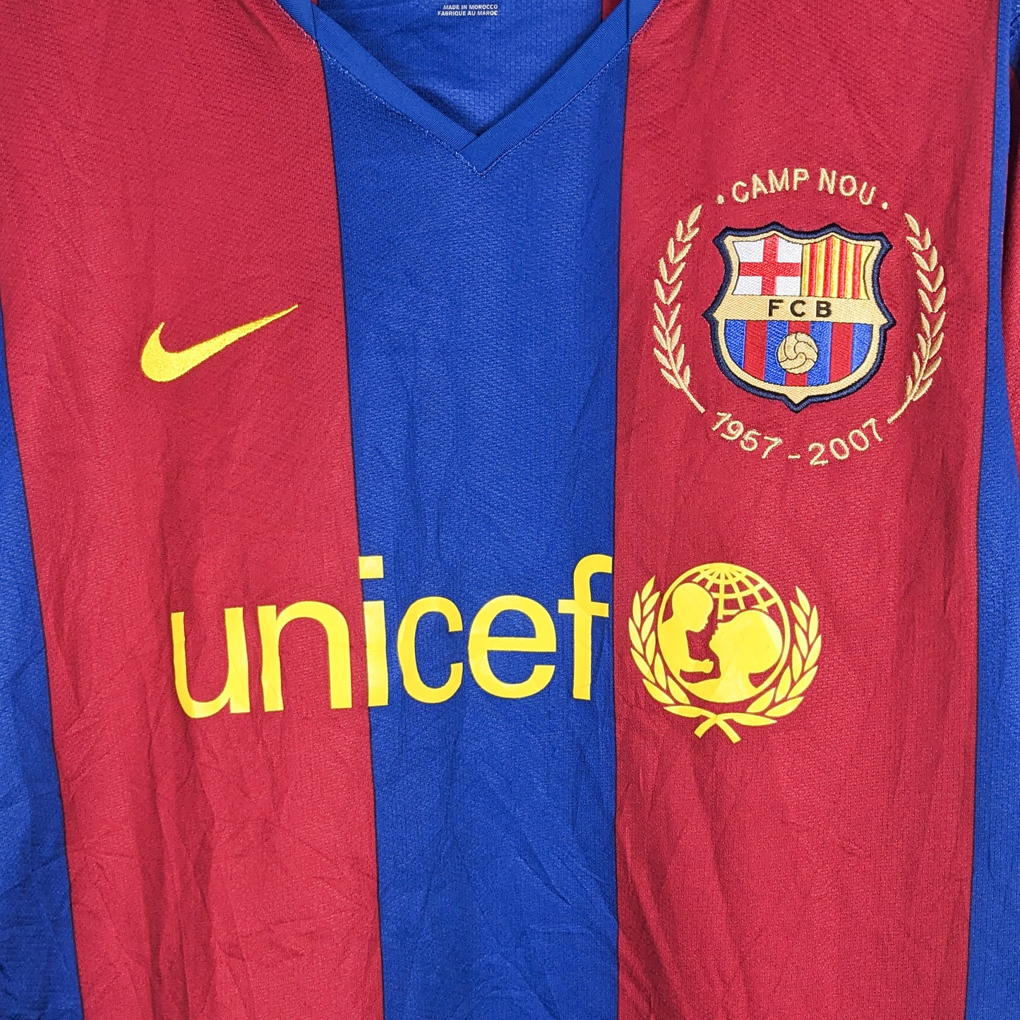 Authentic Barcelona 2007/08 Home - Messi #19 Size M (Long Sleeve)