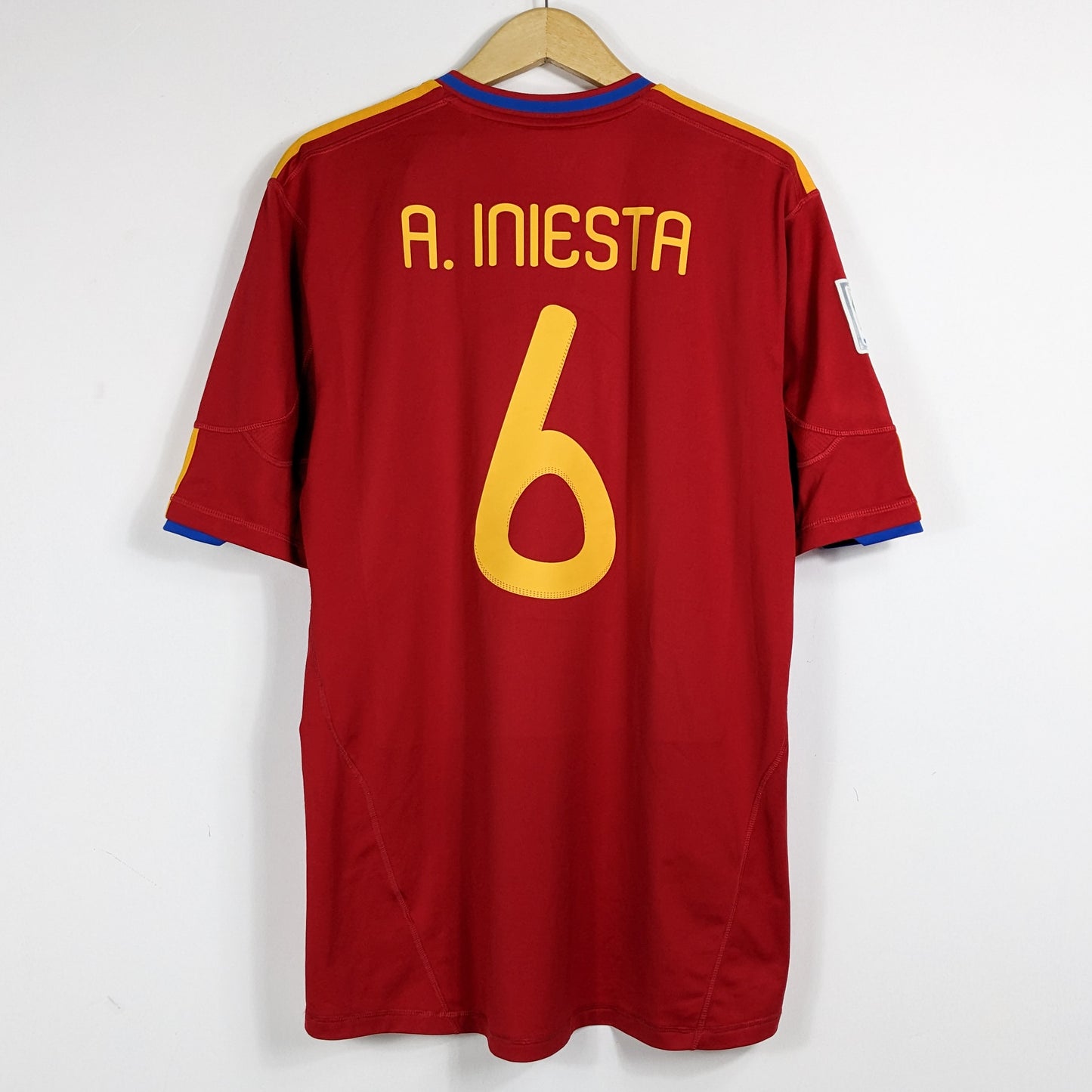 Authentic Spain 2010 Home - A Iniesta #10 Size XL