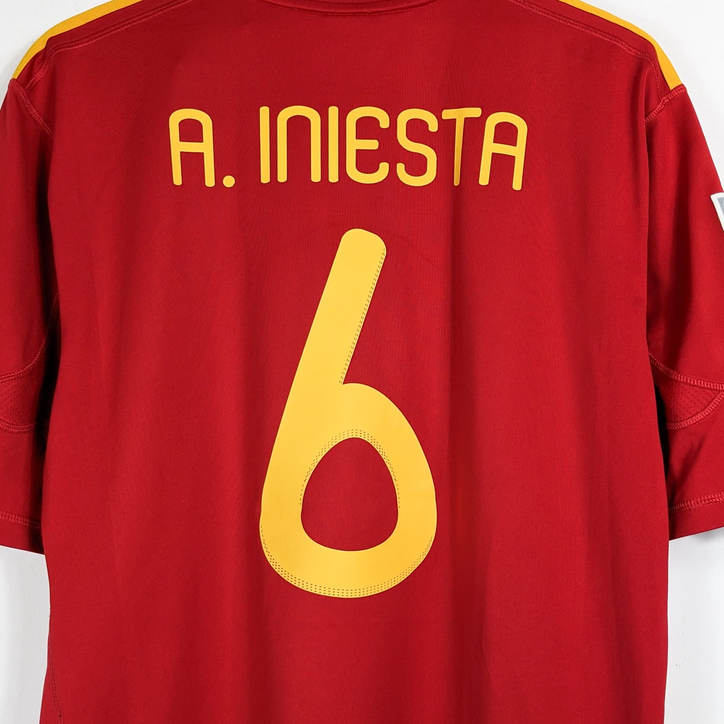 Authentic Spain 2010 Home - A Iniesta #10 Size XL