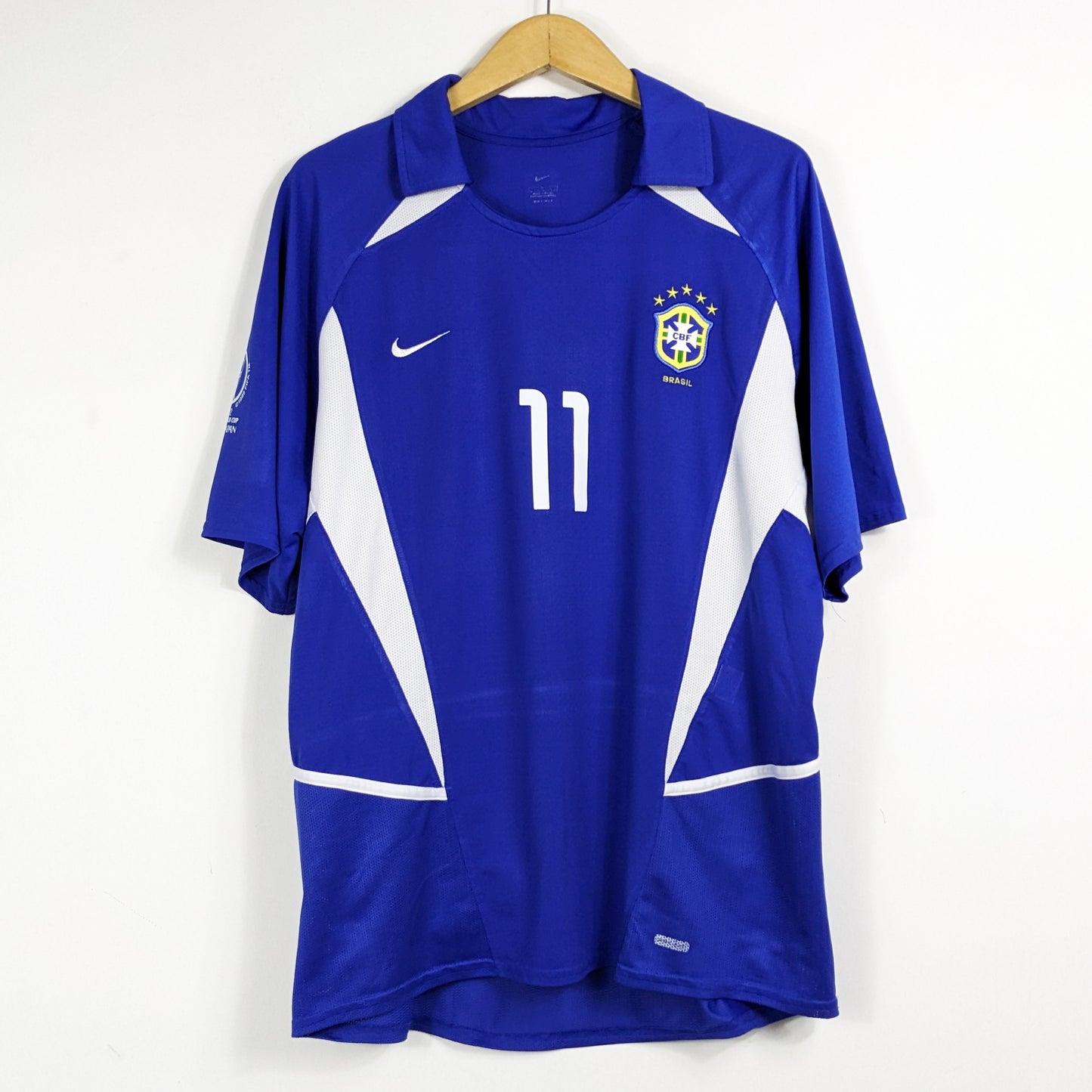 Authentic Brazil 2002/03 Away - Ronaldinho #11 Size XL