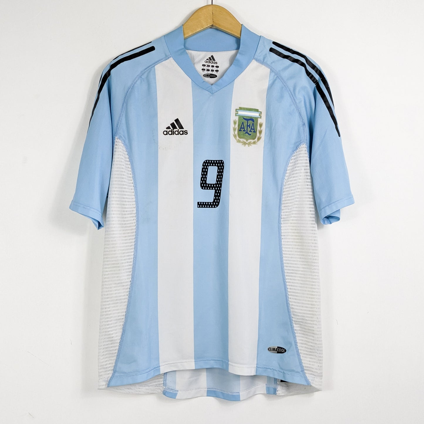 Authentic Argentina 2002/04 Home - Batistuta #9 Size L (Player Issue)