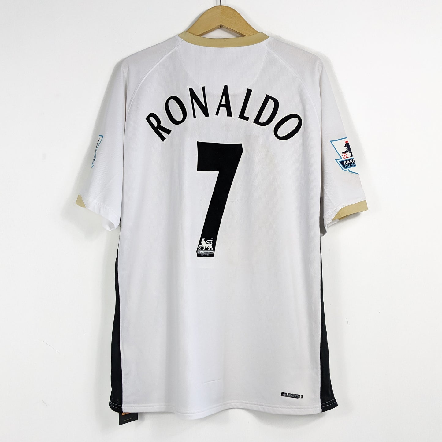 Authentic Manchester United 2006/07 Away - Ronaldo #7 Size XL