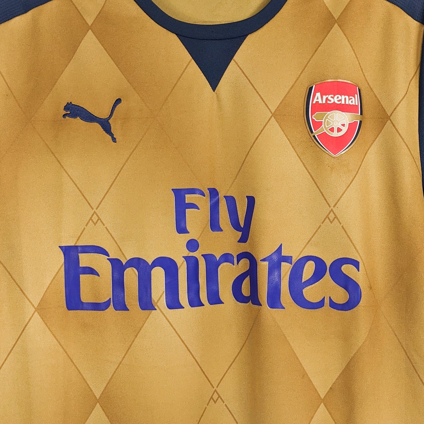 Authentic Arsenal 2015/16 Away - Ozil #11 Size L